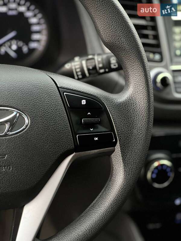 Внедорожник / Кроссовер Hyundai Tucson 2016 в Киеве фото 30 Внедорожник / Кроссовер Hyundai Tucson 2016 в Киеве