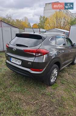 Позашляховик / Кросовер Hyundai Tucson 2016 в Смілі