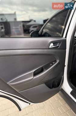 Внедорожник / Кроссовер Hyundai Tucson 2020 в 