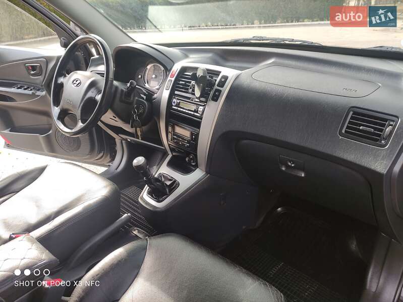Внедорожник / Кроссовер Hyundai Tucson 2006 в Змиеве