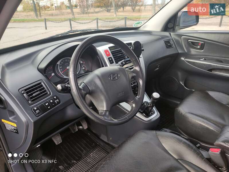Внедорожник / Кроссовер Hyundai Tucson 2006 в Змиеве