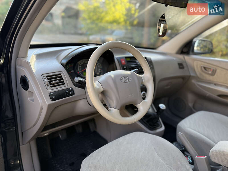 Позашляховик / Кросовер Hyundai Tucson 2005 в Львові