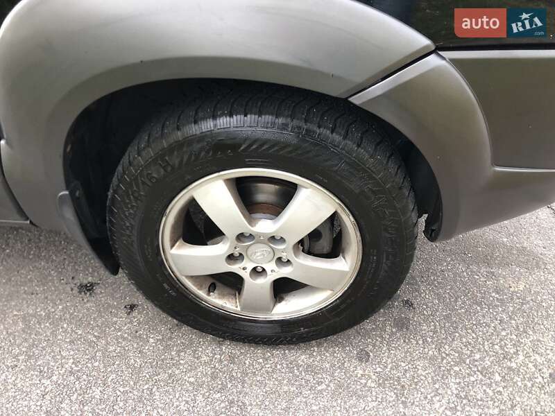 Внедорожник / Кроссовер Hyundai Tucson 2008 в Киеве фото 9 Внедорожник / Кроссовер Hyundai Tucson 2008 в Киеве