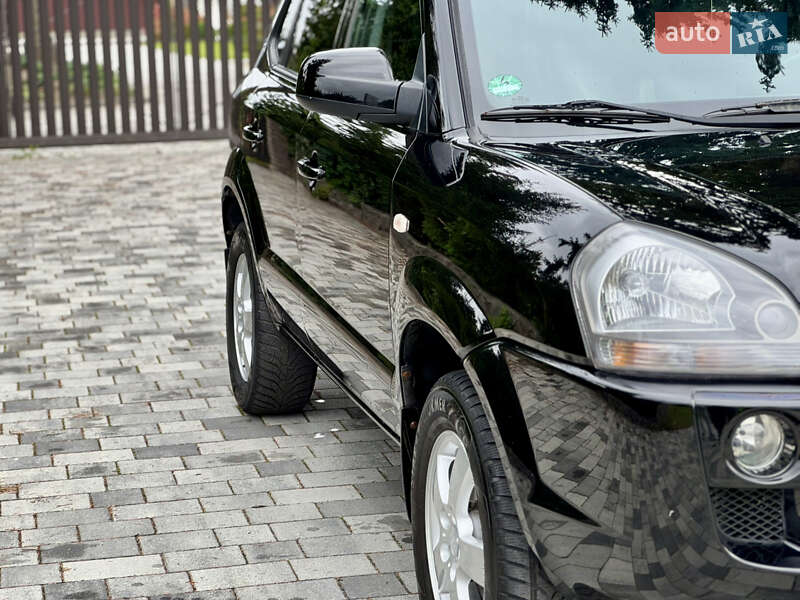 Позашляховик / Кросовер Hyundai Tucson 2006 в Старокостянтинові