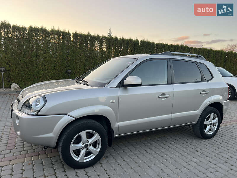 Позашляховик / Кросовер Hyundai Tucson 2008 в Дунаївцях фото 2 Позашляховик / Кросовер Hyundai Tucson 2008 в Дунаївцях