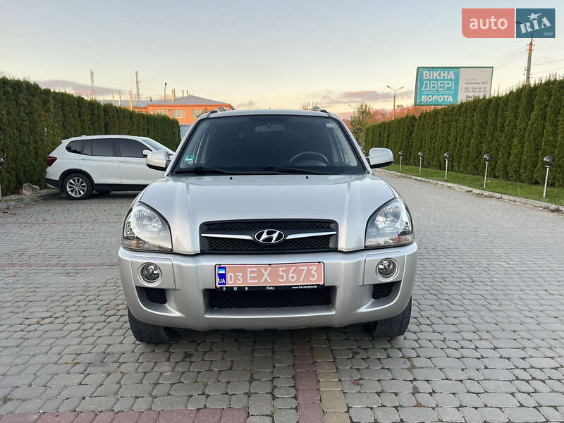 Позашляховик / Кросовер Hyundai Tucson 2008 в Дунаївцях фото 4 Позашляховик / Кросовер Hyundai Tucson 2008 в Дунаївцях