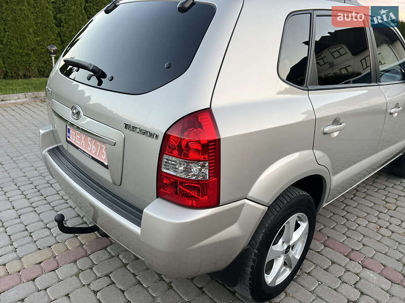 Позашляховик / Кросовер Hyundai Tucson 2008 в Дунаївцях фото 22 Позашляховик / Кросовер Hyundai Tucson 2008 в Дунаївцях