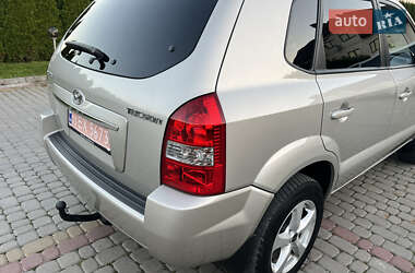 Внедорожник / Кроссовер Hyundai Tucson 2008 в 