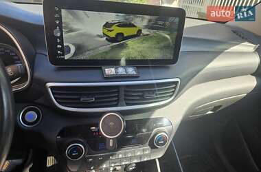 Внедорожник / Кроссовер Hyundai Tucson 2019 в 