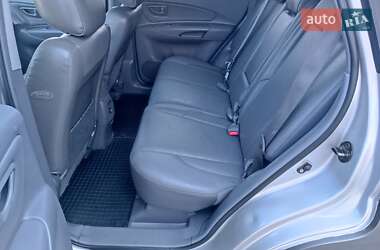 Внедорожник / Кроссовер Hyundai Tucson 2005 в  фото 11 Внедорожник / Кроссовер Hyundai Tucson 2005 в