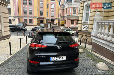 Внедорожник / Кроссовер Hyundai Tucson 2018 в 