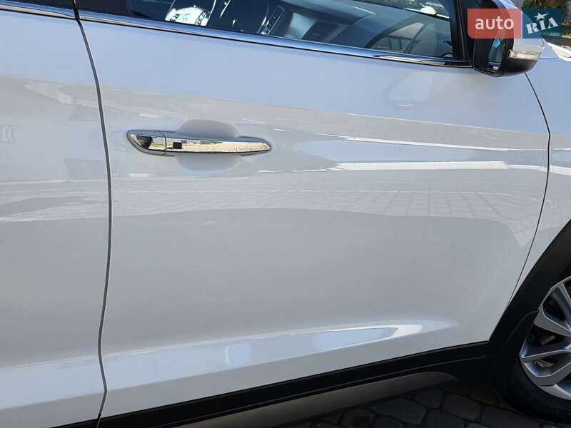 Внедорожник / Кроссовер Hyundai Tucson 2016 в Ивано-Франковске