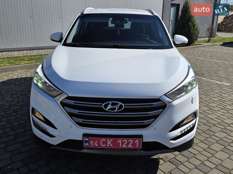 Внедорожник / Кроссовер Hyundai Tucson 2016 в Ивано-Франковске