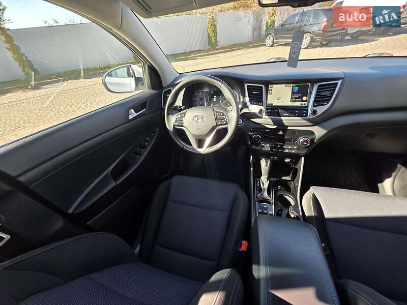 Внедорожник / Кроссовер Hyundai Tucson 2016 в Ивано-Франковске