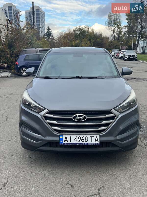 Внедорожник / Кроссовер Hyundai Tucson 2016 в Киеве