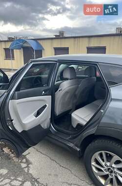 Позашляховик / Кросовер Hyundai Tucson 2016 в  фото 3 Позашляховик / Кросовер Hyundai Tucson 2016 в