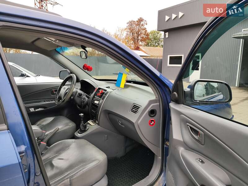 Внедорожник / Кроссовер Hyundai Tucson 2004 в Катеринополе фото 17 Внедорожник / Кроссовер Hyundai Tucson 2004 в Катеринополе