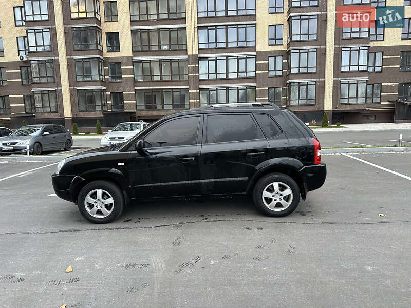 Внедорожник / Кроссовер Hyundai Tucson 2005 в Чернигове