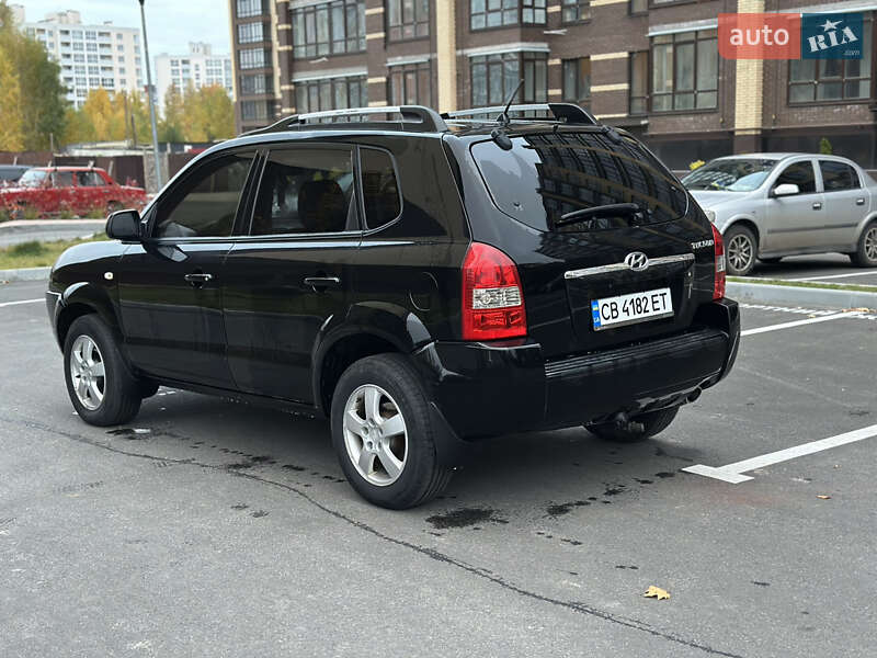 Внедорожник / Кроссовер Hyundai Tucson 2005 в Чернигове