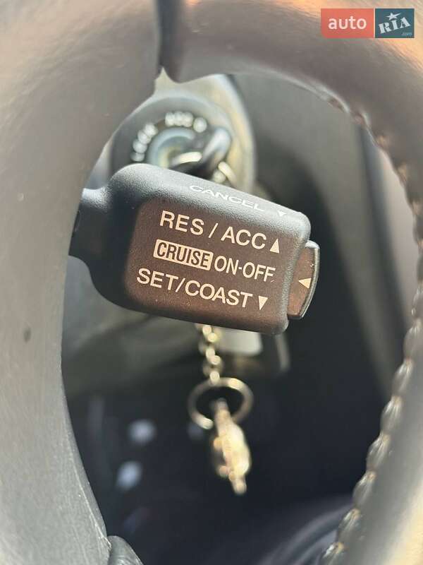 Позашляховик / Кросовер Hyundai Tucson 2008 в Кривому Розі фото 12 Позашляховик / Кросовер Hyundai Tucson 2008 в Кривому Розі