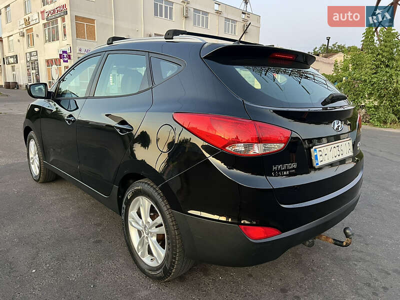 Позашляховик / Кросовер Hyundai Tucson 2013 в Одесі фото 19 Позашляховик / Кросовер Hyundai Tucson 2013 в Одесі