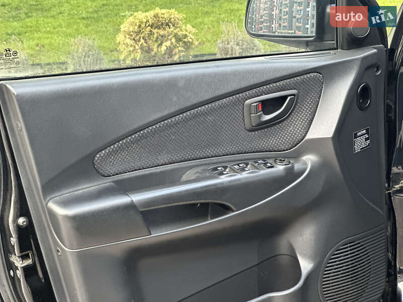 Позашляховик / Кросовер Hyundai Tucson 2007 в Тернополі