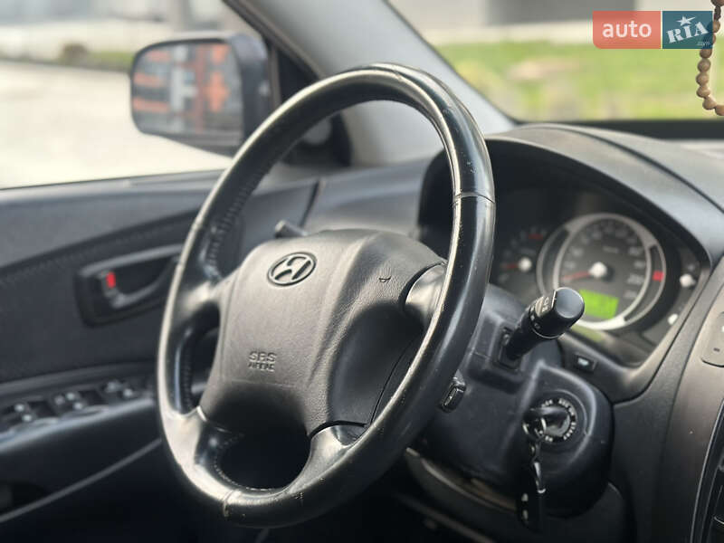 Позашляховик / Кросовер Hyundai Tucson 2007 в Тернополі