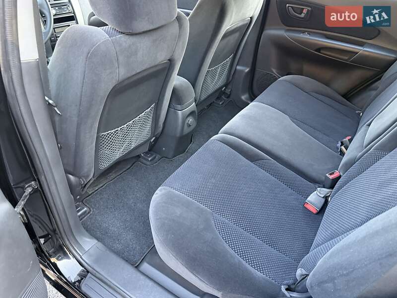 Позашляховик / Кросовер Hyundai Tucson 2009 в Гнівані