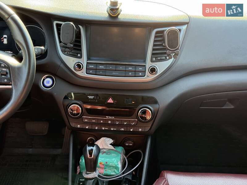 Внедорожник / Кроссовер Hyundai Tucson 2016 в Одессе