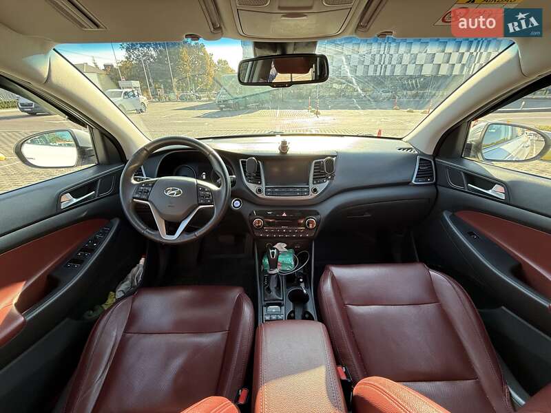 Внедорожник / Кроссовер Hyundai Tucson 2016 в Одессе