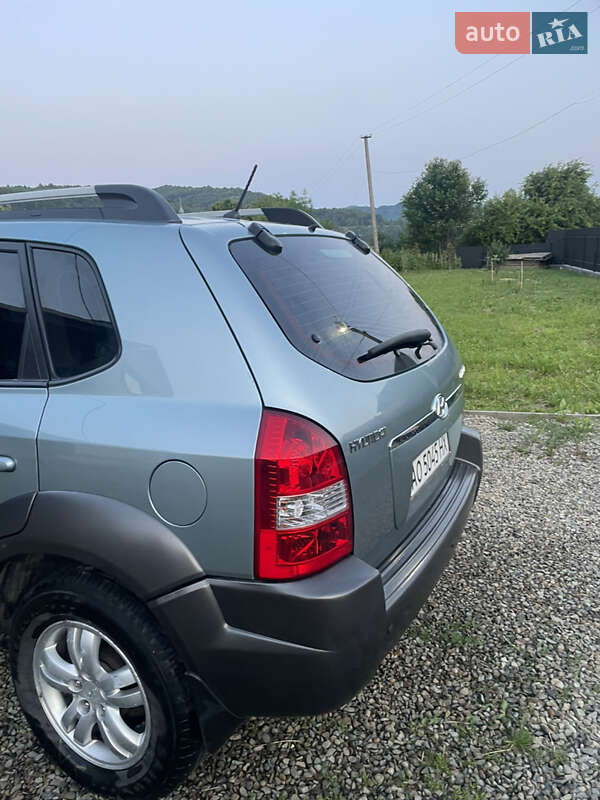 Внедорожник / Кроссовер Hyundai Tucson 2008 в Тячеве фото 4 Внедорожник / Кроссовер Hyundai Tucson 2008 в Тячеве