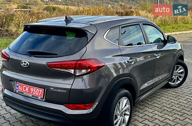 Внедорожник / Кроссовер Hyundai Tucson 2017 в 