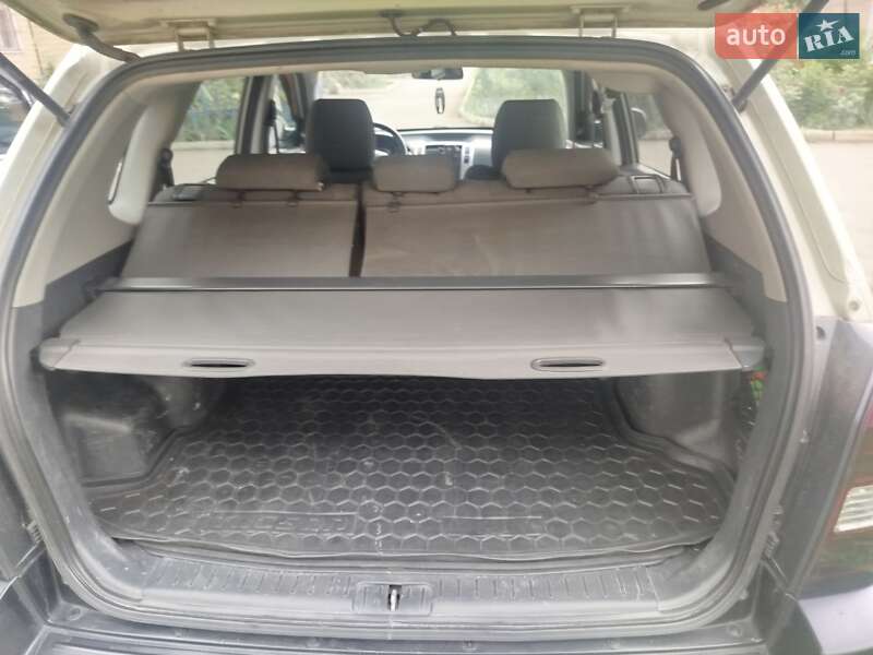 Внедорожник / Кроссовер Hyundai Tucson 2007 в Кривом Роге фото 3 Внедорожник / Кроссовер Hyundai Tucson 2007 в Кривом Роге