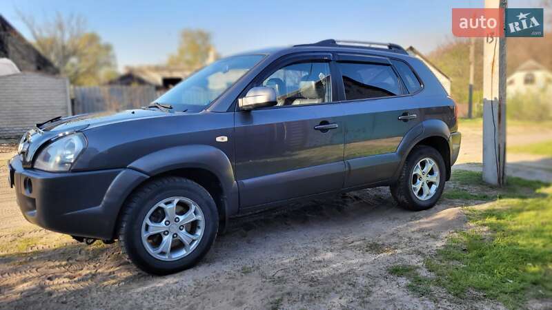 Внедорожник / Кроссовер Hyundai Tucson 2008 в Мерефа фото 2 Внедорожник / Кроссовер Hyundai Tucson 2008 в Мерефа
