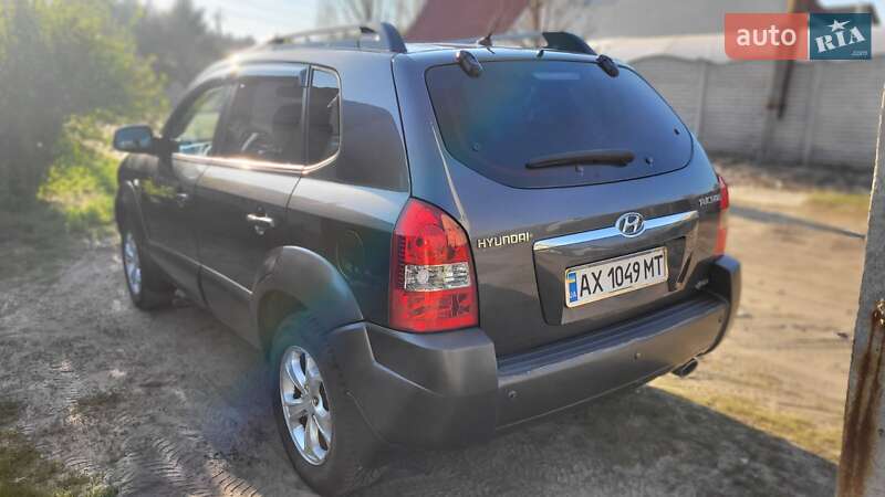 Внедорожник / Кроссовер Hyundai Tucson 2008 в Мерефа фото 5 Внедорожник / Кроссовер Hyundai Tucson 2008 в Мерефа
