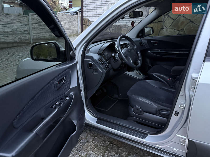 Позашляховик / Кросовер Hyundai Tucson 2010 в Вінниці фото 12 Позашляховик / Кросовер Hyundai Tucson 2010 в Вінниці
