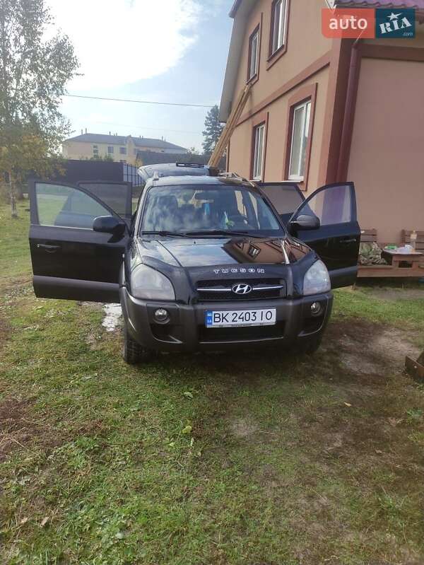 Внедорожник / Кроссовер Hyundai Tucson 2006 в Заречном
