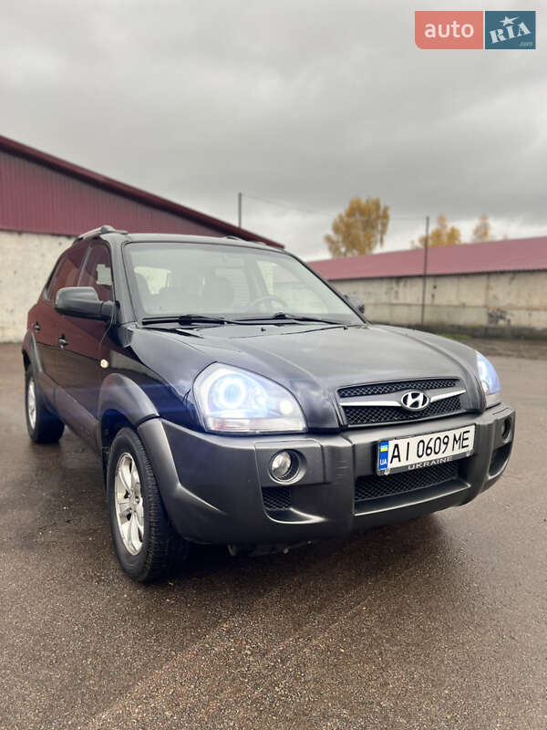 Внедорожник / Кроссовер Hyundai Tucson 2009 в Шостке фото 4 Внедорожник / Кроссовер Hyundai Tucson 2009 в Шостке