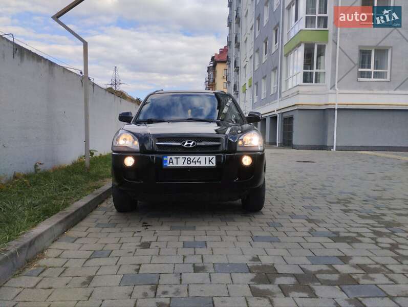 Позашляховик / Кросовер Hyundai Tucson 2007 в Івано-Франківську