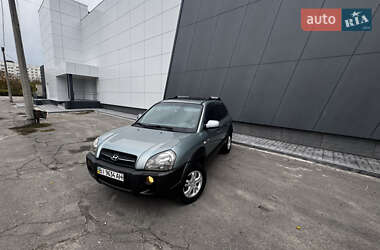 Внедорожник / Кроссовер Hyundai Tucson 2006 в Кременчуге Внедорожник / Кроссовер Hyundai Tucson 2006 в Кременчуге