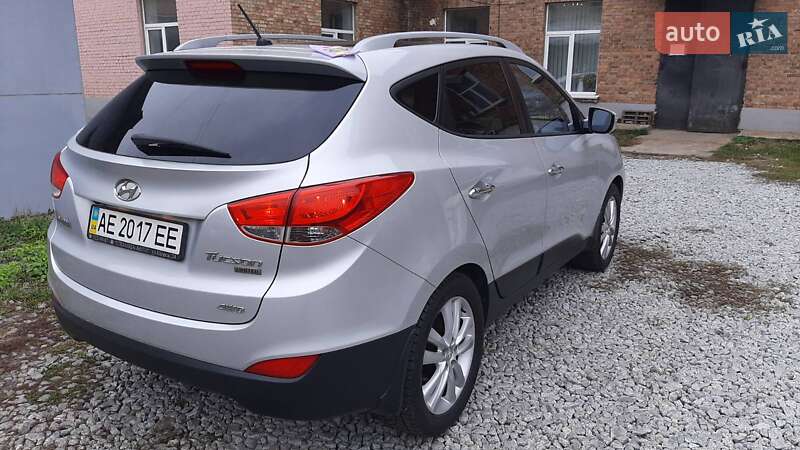 Позашляховик / Кросовер Hyundai Tucson 2010 в Києві фото 9 Позашляховик / Кросовер Hyundai Tucson 2010 в Києві