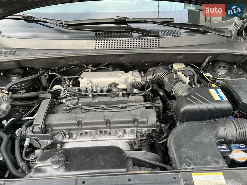 Позашляховик / Кросовер Hyundai Tucson 2006 в Тернополі фото 28 Позашляховик / Кросовер Hyundai Tucson 2006 в Тернополі