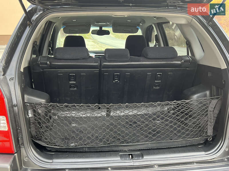 Позашляховик / Кросовер Hyundai Tucson 2006 в Тернополі фото 38 Позашляховик / Кросовер Hyundai Tucson 2006 в Тернополі