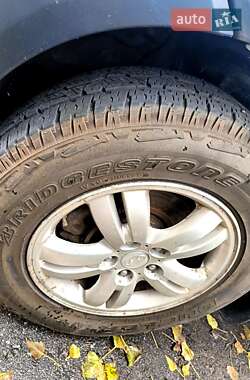 Позашляховик / Кросовер Hyundai Tucson 2012 в  фото 2 Позашляховик / Кросовер Hyundai Tucson 2012 в