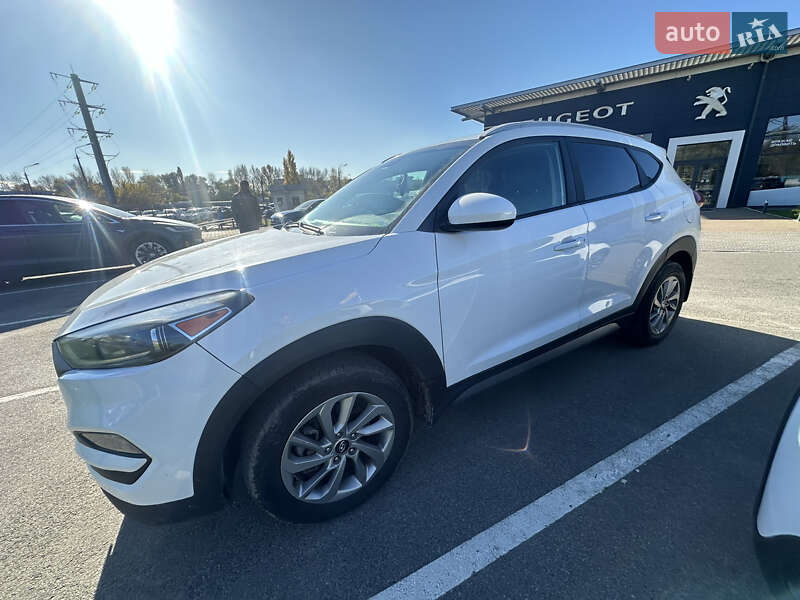 Внедорожник / Кроссовер Hyundai Tucson 2016 в Киеве фото 5 Внедорожник / Кроссовер Hyundai Tucson 2016 в Киеве