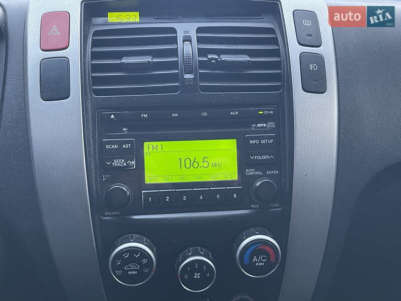 Внедорожник / Кроссовер Hyundai Tucson 2008 в Киеве фото 22 Внедорожник / Кроссовер Hyundai Tucson 2008 в Киеве