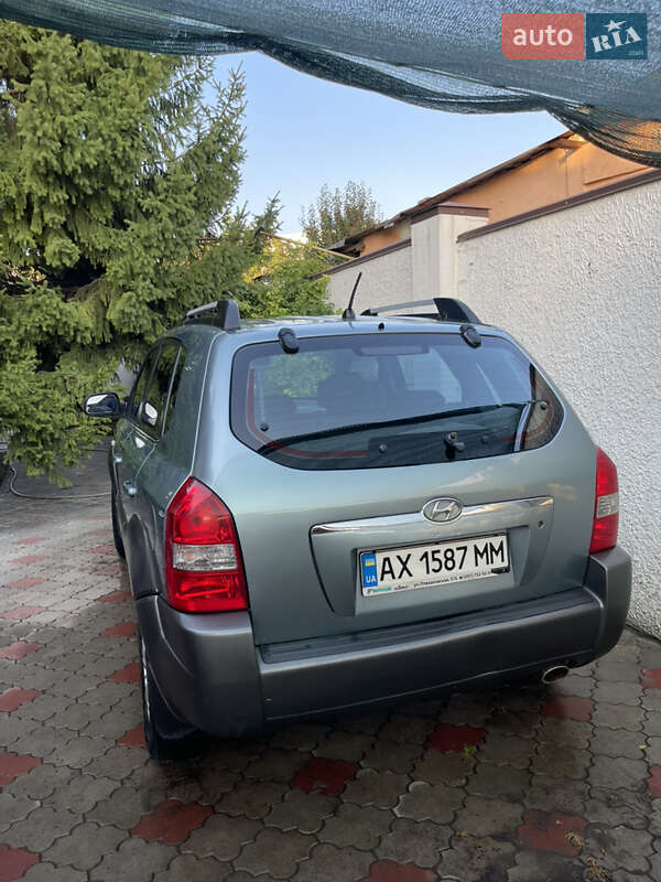Внедорожник / Кроссовер Hyundai Tucson 2007 в Харькове фото Внедорожник / Кроссовер Hyundai Tucson 2007 в Харькове