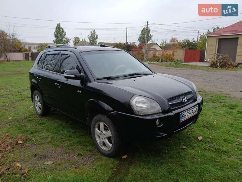 Внедорожник / Кроссовер Hyundai Tucson 2008 в Николаеве