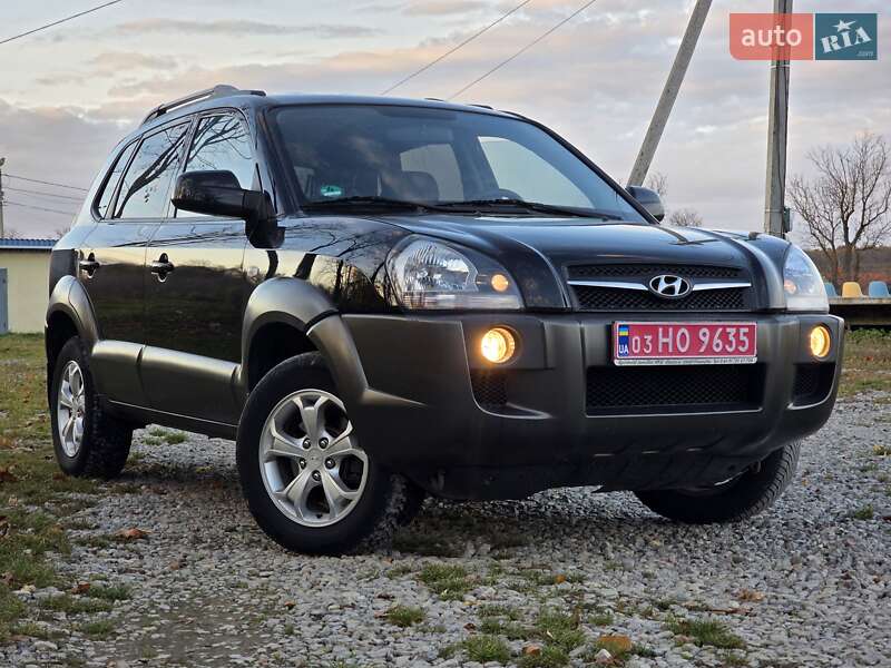 Внедорожник / Кроссовер Hyundai Tucson 2009 в Гусятине фото 6 Внедорожник / Кроссовер Hyundai Tucson 2009 в Гусятине