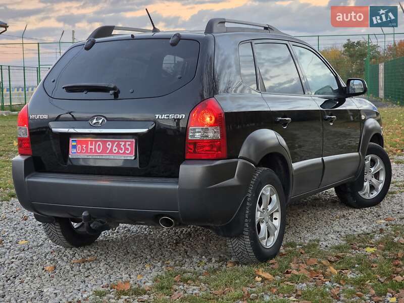 Внедорожник / Кроссовер Hyundai Tucson 2009 в Гусятине фото 2 Внедорожник / Кроссовер Hyundai Tucson 2009 в Гусятине